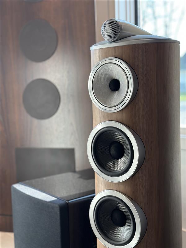 Bowers and Wilkins loud speakers and in-wall speakers