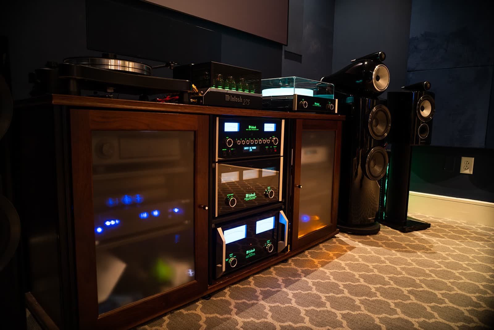McIntosh setup at Fusion Greenville location